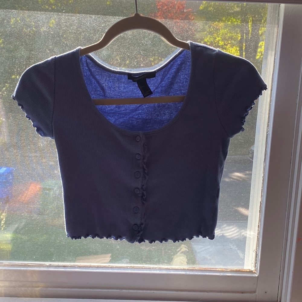 blue crop top